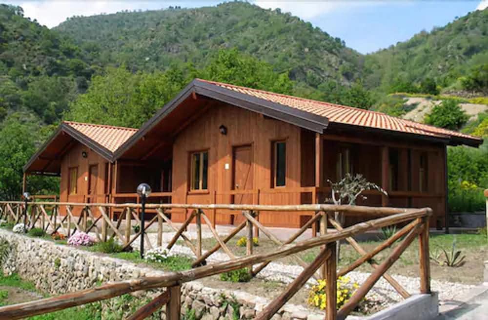 Agriturismo San Cataldo Motta Camastra Extérieur photo