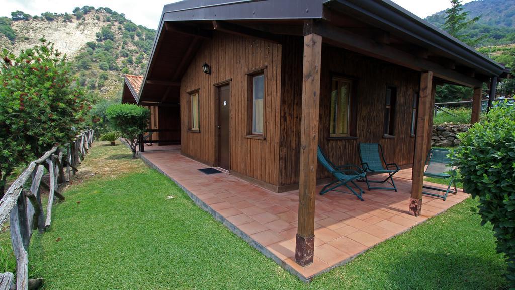 Agriturismo San Cataldo Motta Camastra Chambre photo
