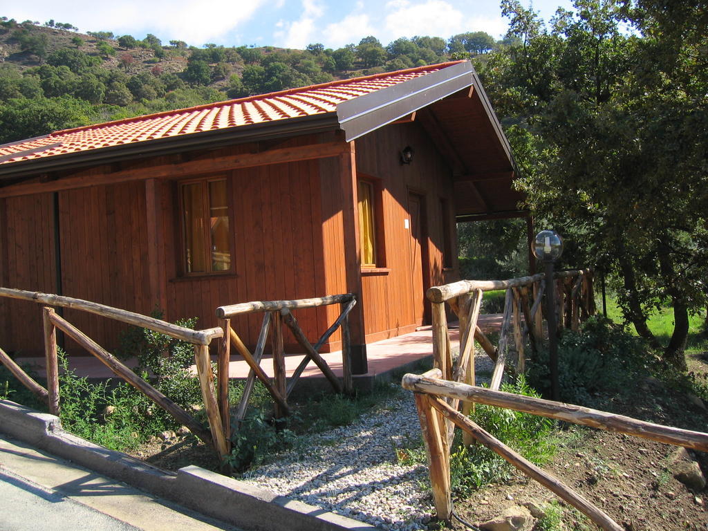 Agriturismo San Cataldo Motta Camastra Extérieur photo